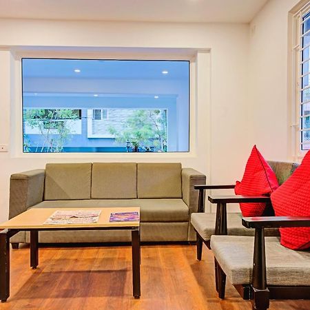 Oyo Townhouse 74871 Thoraipakkam Hotel Chennai Exterior foto