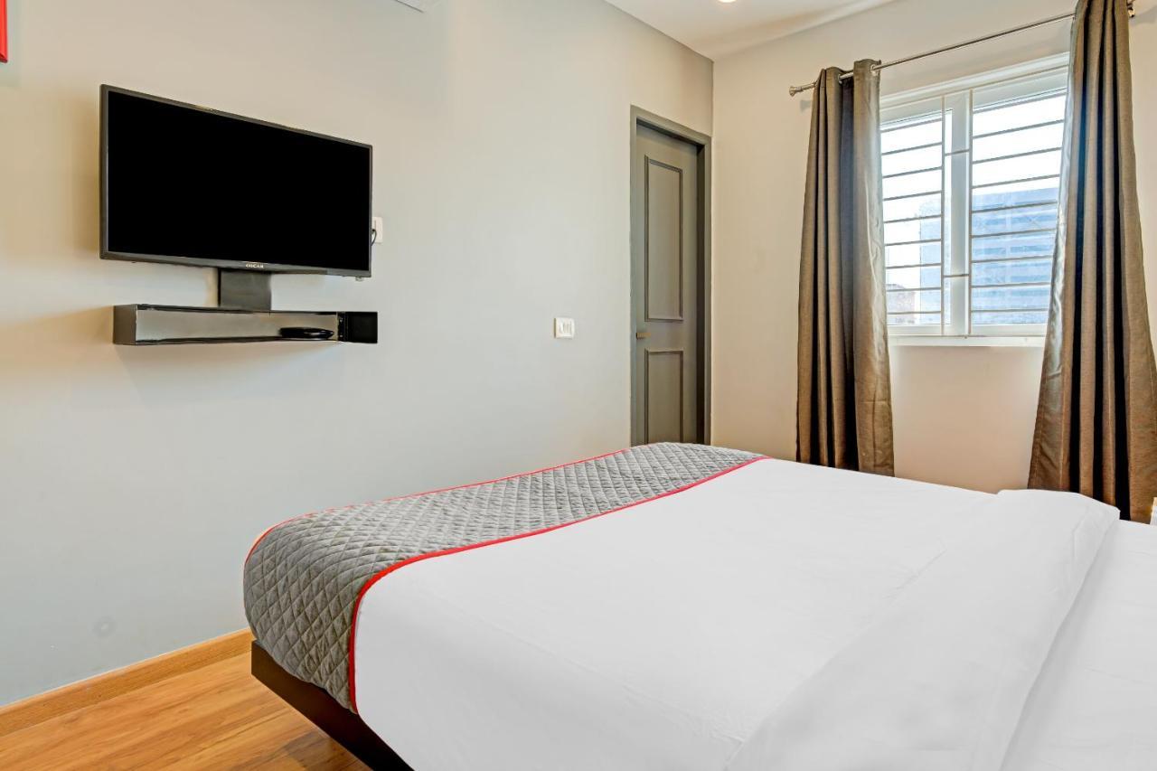 Oyo Townhouse 74871 Thoraipakkam Hotel Chennai Exterior foto